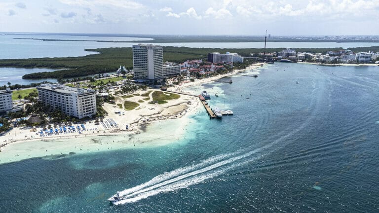 Cancun Hurricane Season: All you Need to Know + 5 Safety Tips