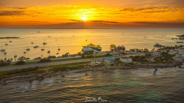 Cancun Hurricane Season: All you Need to Know + 5 Safety Tips