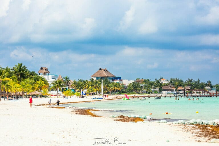 This is Cancun Beaches' Most Dangerous Hazard