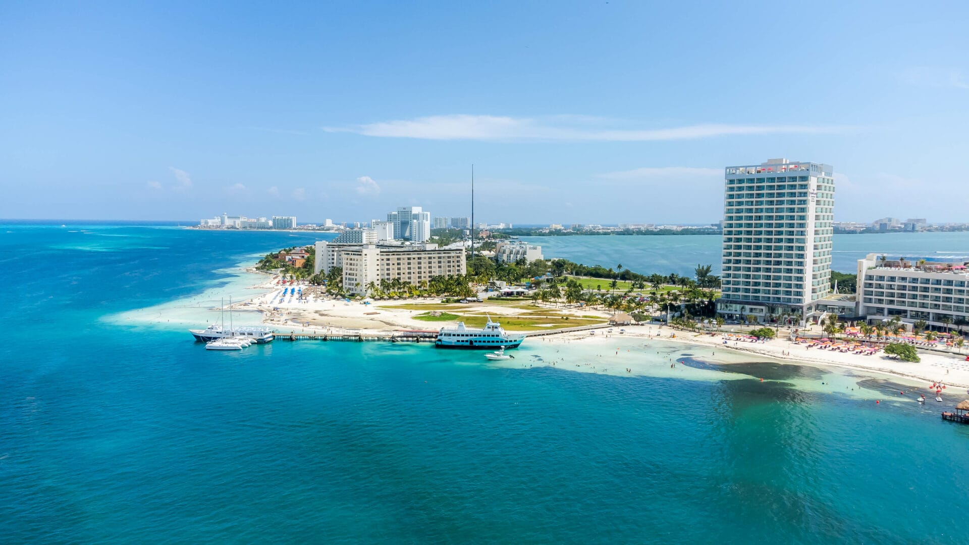 The 5 Most Common Scams in Cancun And How to Avoid them